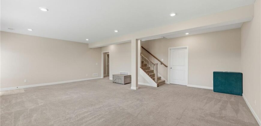 9003 NE 111th Place, Kansas City, MO 64157