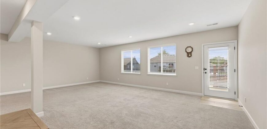 9003 NE 111th Place, Kansas City, MO 64157