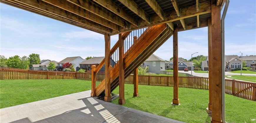 9003 NE 111th Place, Kansas City, MO 64157
