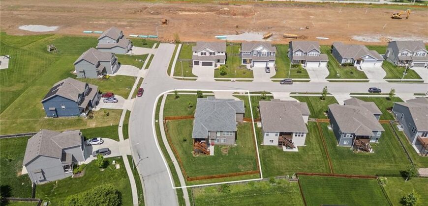 9003 NE 111th Place, Kansas City, MO 64157