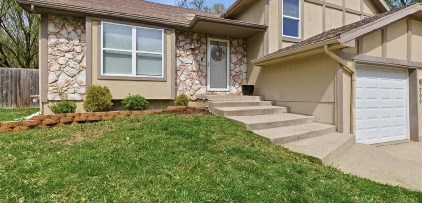 200 NE 109th Street, Kansas City, MO 64155