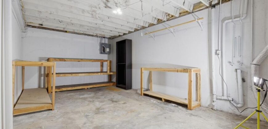 200 NE 109th Street, Kansas City, MO 64155