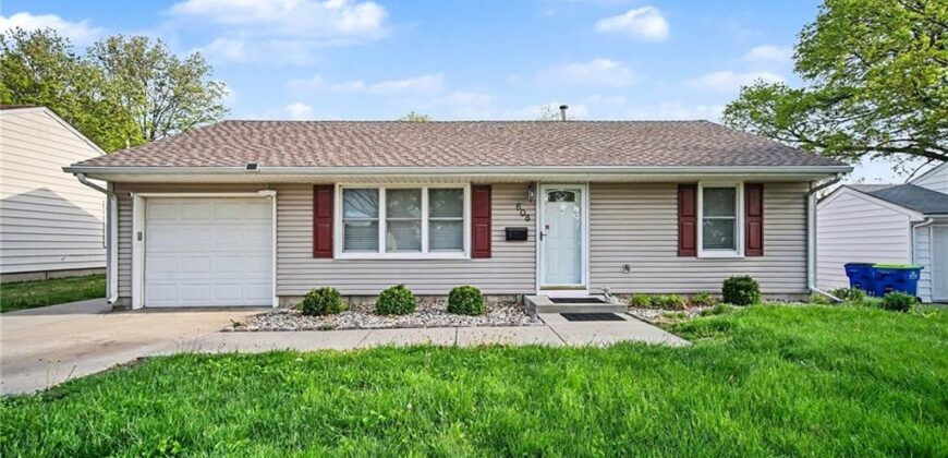 608 NE 67th Street, Gladstone, MO 64118