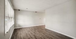 608 NE 67th Street, Gladstone, MO 64118