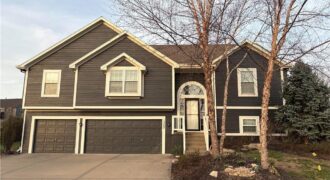 1307 Honeysuckle Court, Liberty, MO 64068