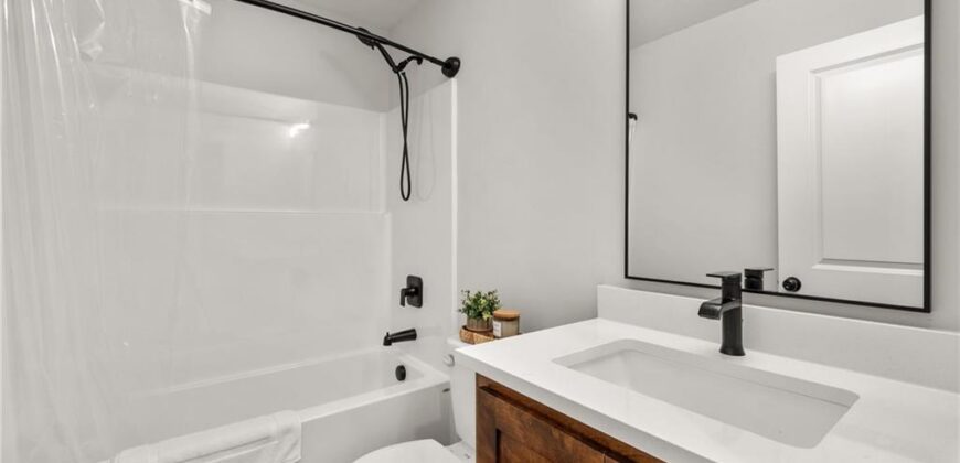 16795 NW 124 Street, Platte City, MO 64079