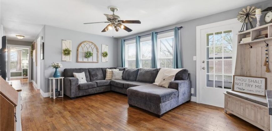 3800 Prather Road, Kansas City, MO 64116