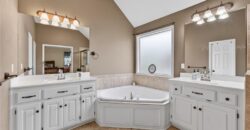 6719 NW Monticello Terrace, Parkville, MO 64152