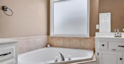 6719 NW Monticello Terrace, Parkville, MO 64152