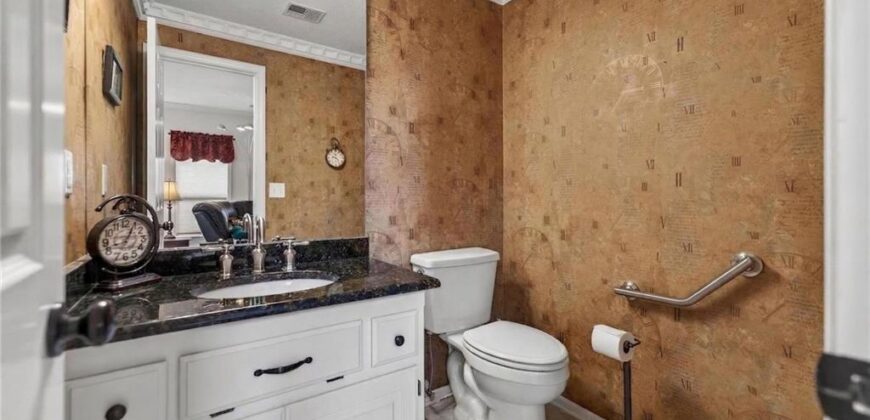 6719 NW Monticello Terrace, Parkville, MO 64152