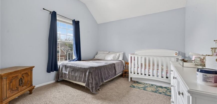 6719 NW Monticello Terrace, Parkville, MO 64152