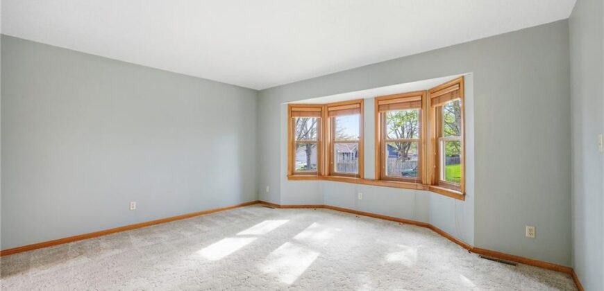 6721 N St Clair Court, Kansas City, MO 64151