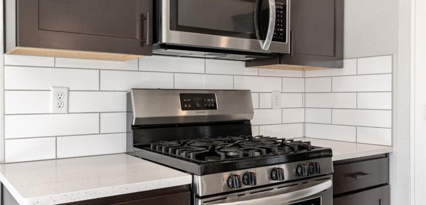 16211 Moon Shot Street, Parkville, MO 64152