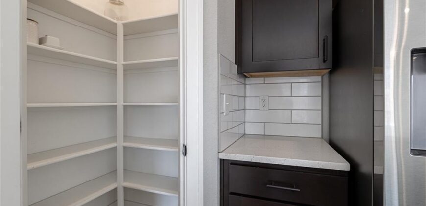 16211 Moon Shot Street, Parkville, MO 64152