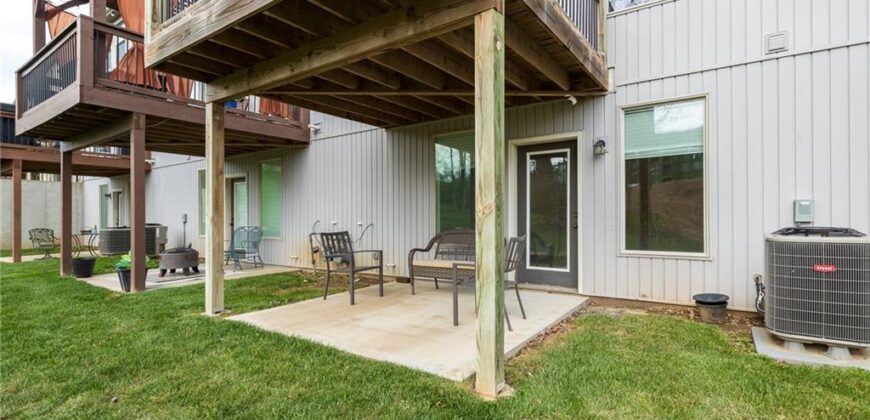 16211 Moon Shot Street, Parkville, MO 64152