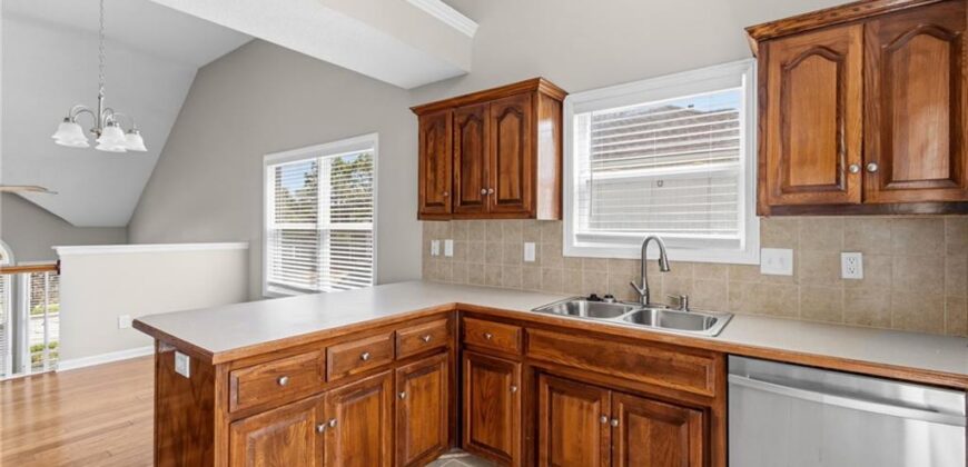 9112 N Camden Avenue, Kansas City, MO 64154