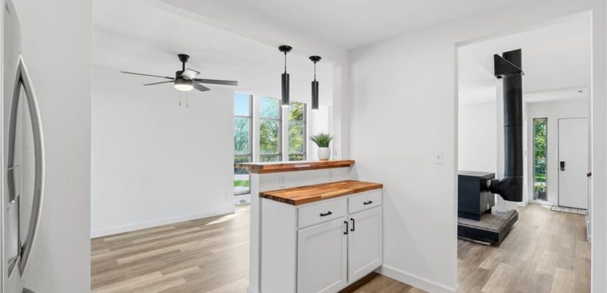 10075 N Locust Street, Kansas City, MO 64155