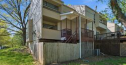 10075 N Locust Street, Kansas City, MO 64155