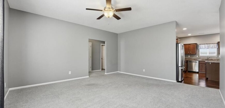 830 NE 66th Street, Gladstone, MO 64118