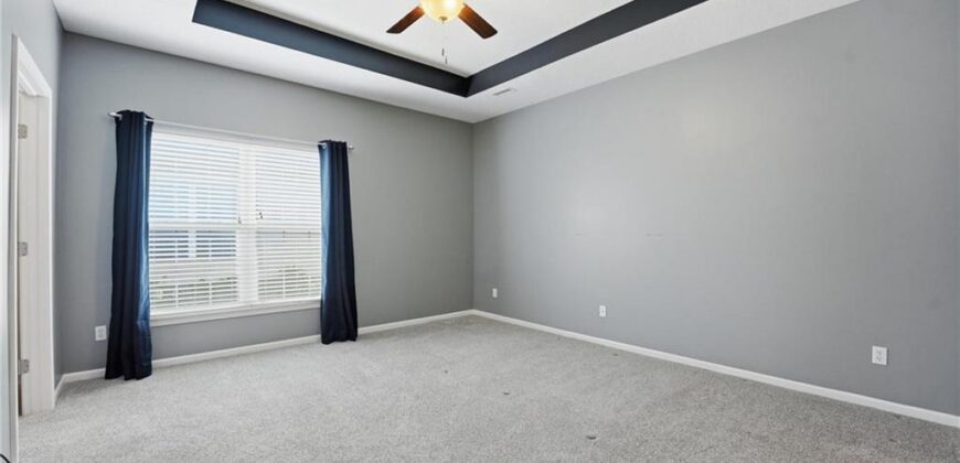 830 NE 66th Street, Gladstone, MO 64118