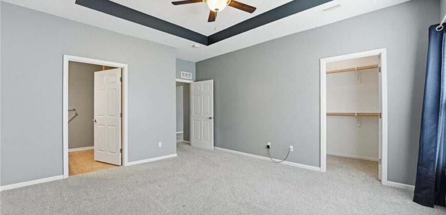 830 NE 66th Street, Gladstone, MO 64118