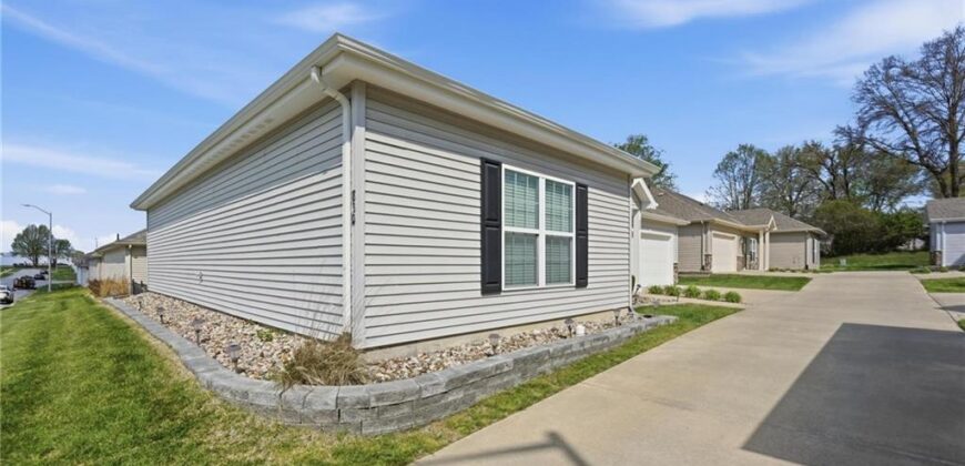 830 NE 66th Street, Gladstone, MO 64118