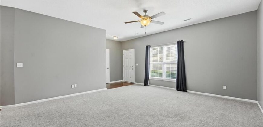 830 NE 66th Street, Gladstone, MO 64118