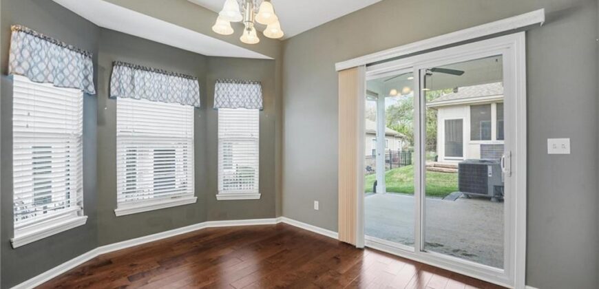 830 NE 66th Street, Gladstone, MO 64118