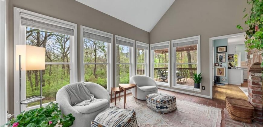 6108 N Mattox Road, Kansas City, MO 64151