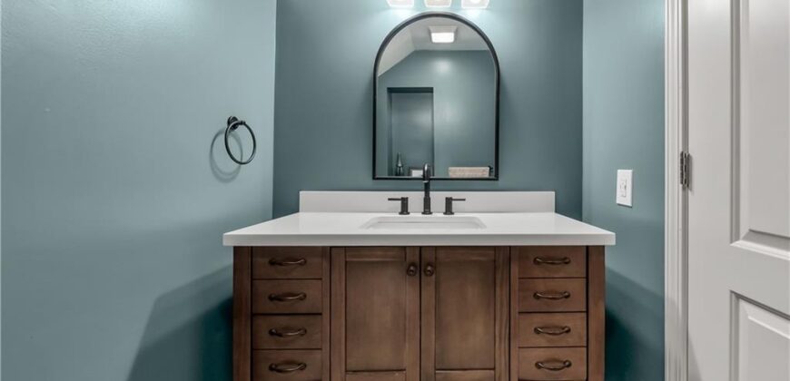 6108 N Mattox Road, Kansas City, MO 64151