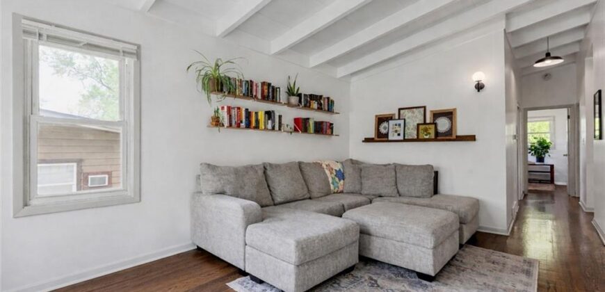 706 W Brown Street, Liberty, MO 64068