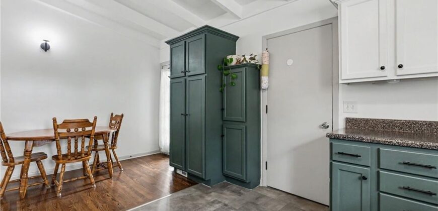 706 W Brown Street, Liberty, MO 64068