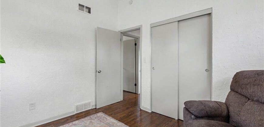 706 W Brown Street, Liberty, MO 64068