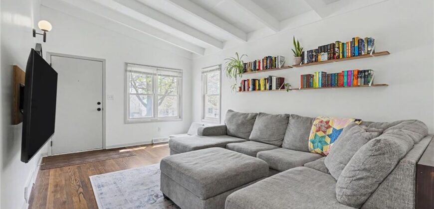 706 W Brown Street, Liberty, MO 64068