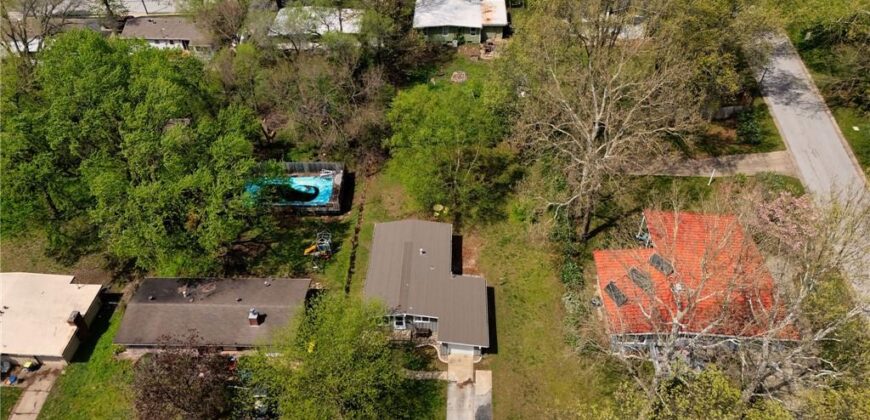 706 W Brown Street, Liberty, MO 64068