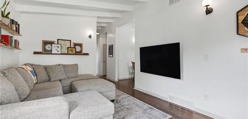 706 W Brown Street, Liberty, MO 64068