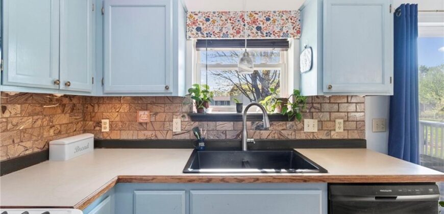 615 Woodson Street, Kearney, MO 64060