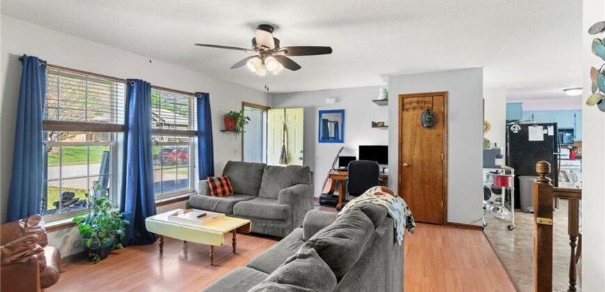 615 Woodson Street, Kearney, MO 64060