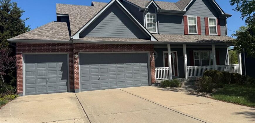 905 Paw Paw Lane, Liberty, MO 64068