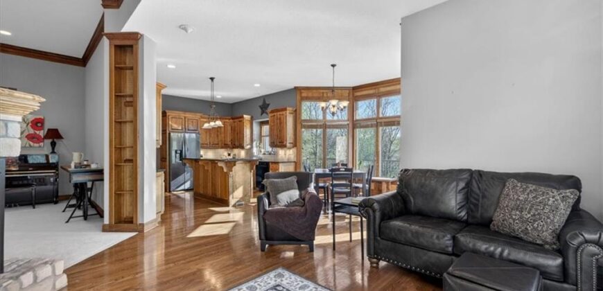 8615 NW Baker Road Circle, Kansas City, MO 64153