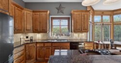 8615 NW Baker Road Circle, Kansas City, MO 64153