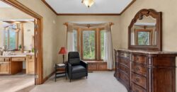 8615 NW Baker Road Circle, Kansas City, MO 64153