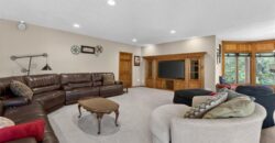 8615 NW Baker Road Circle, Kansas City, MO 64153