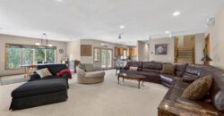 8615 NW Baker Road Circle, Kansas City, MO 64153