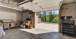 8615 NW Baker Road Circle, Kansas City, MO 64153