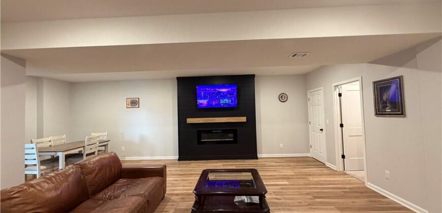 4701 NE 85th Terrace, Kansas City, MO 64156