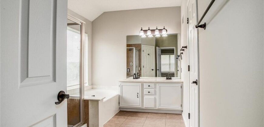 6505 MOKANE Court, Kansas City, MO 64151