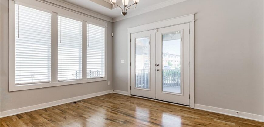 8141 N Farley Avenue, Kansas City, MO 64158