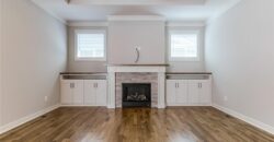 8141 N Farley Avenue, Kansas City, MO 64158