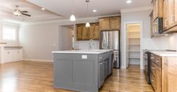 8141 N Farley Avenue, Kansas City, MO 64158
